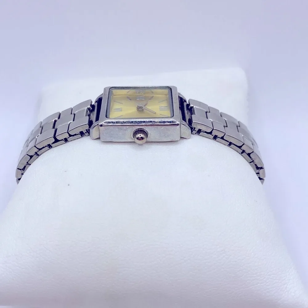 Working! Bay Studio Rectangular Face Minimalist Stretch Band Watch